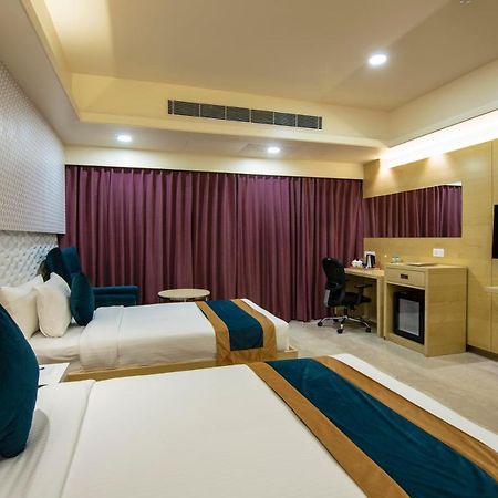 Zion - A Luxurious Hotel Bangalore Esterno foto