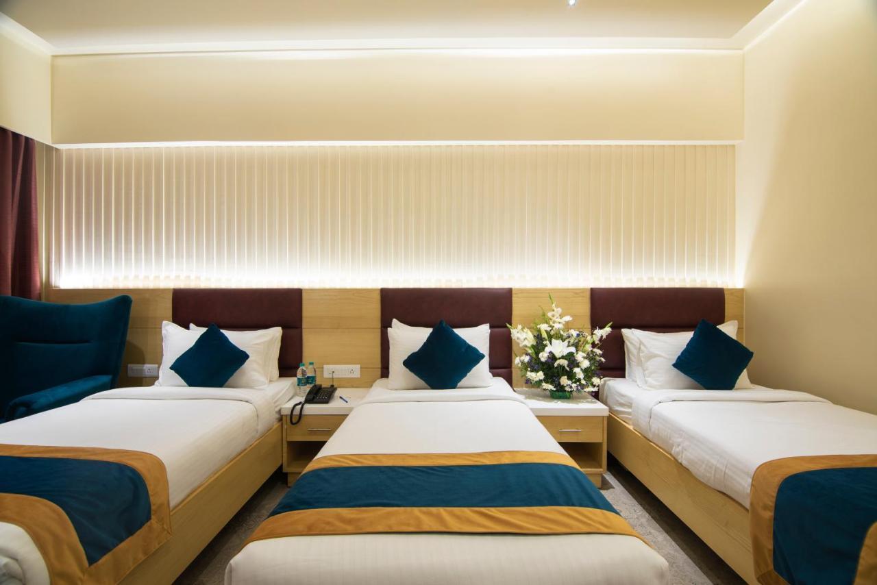 Zion - A Luxurious Hotel Bangalore Esterno foto